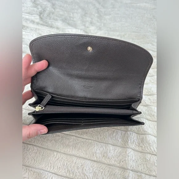 Coach Wallet - Picture 3 of 6